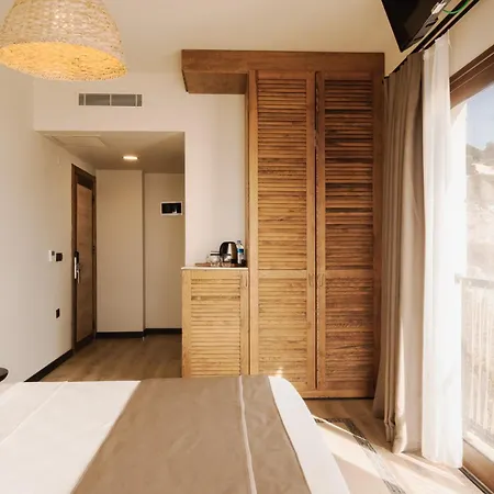 Szálloda Ulmo Collection - Ayasaranda *