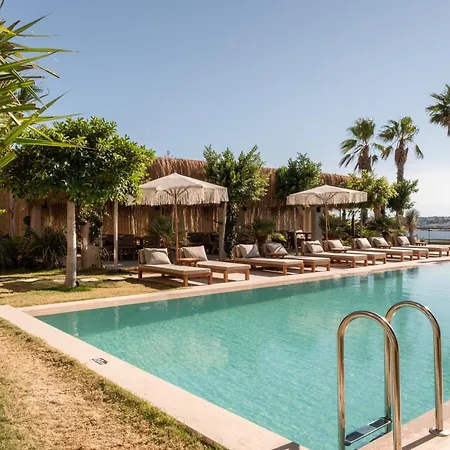 Szálloda Ulmo Collection - Ayasaranda *