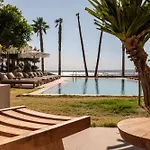 L'saranda House 16 Adult Only *