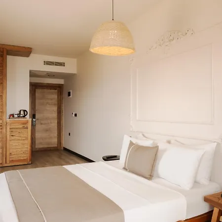 The Local Ayasaranda Cesme