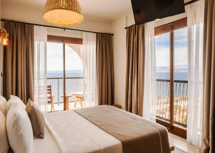 L'saranda House 16 Adult Only Hotel